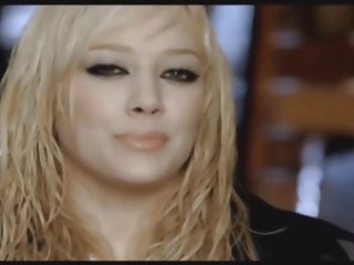 Hilary duff cumming hilary canta ela é uma privada porno mulheres com mais de 40